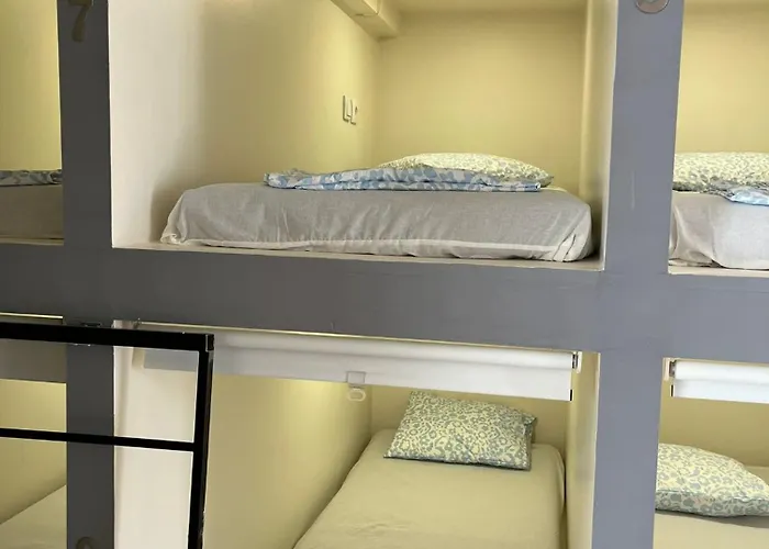 Daora Lisbon Beds